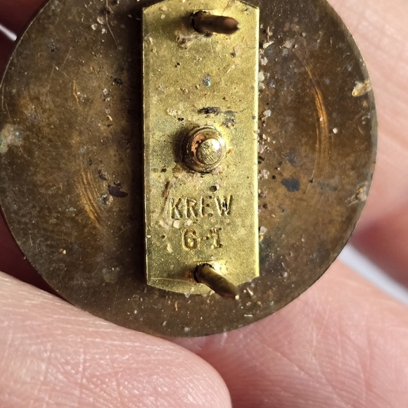 US Army Torch pin ROTC Gold Military Lapel brooch uniform - Picture 4 of 9